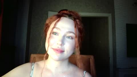 Lola online show from September 22, 2:15 pm