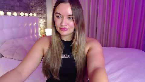 Victoria online show from November 21, 5:37 pm