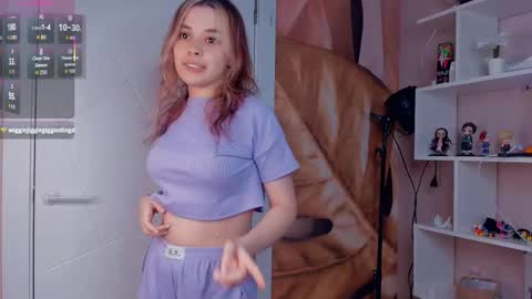 Lona online show from November 20, 7:04 pm