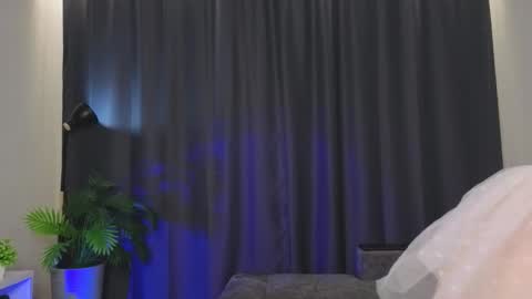 FloraIm new hereStreams 5 - 11 AM GMT 3 online show from November 28, 3:59 pm