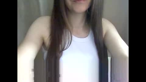 lora23s online show from September 28, 8:08 am