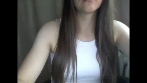 lora23s online show from September 18, 4:16 pm