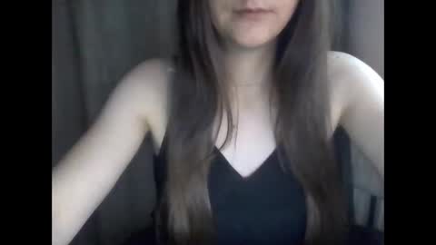 lora23s online show from September 23, 3:54 pm