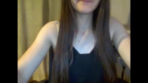 lora23s online show from September 13, 7:11 pm