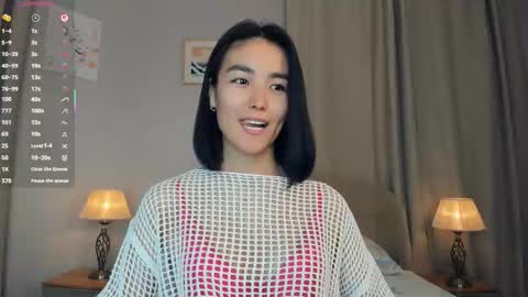 Lora control 2 min for every new Fan Club subscriber online show from October 5, 8:30 am