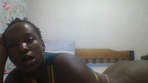 Snapshot of loreencutie chatting on October 6, 7:07 pm loreen online show from October 6, 7:07 pm