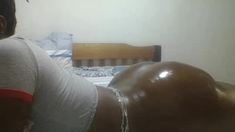 Snapshot of loreencutie chatting on September 22, 7:23 pm loreen online show from September 22, 7:23 pm