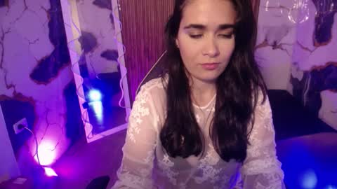 Loren online show from February 26, 2:32 am