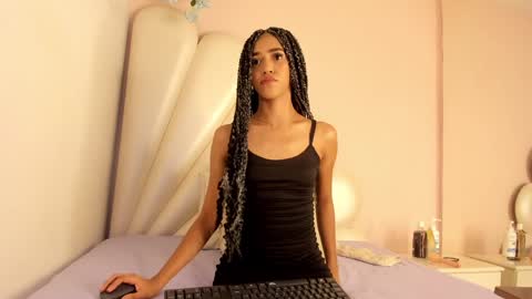 Lorena online show from December 5, 7:49 pm