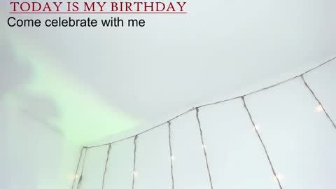 L O R E N online show from November 27, 1:14 pm