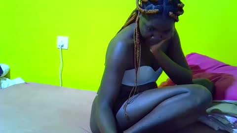 lorr982567 online show from November 18, 1:17 am