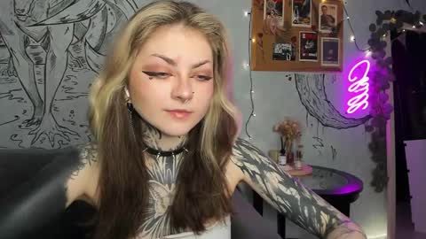 lostallice online show from January 28, 5:32 am