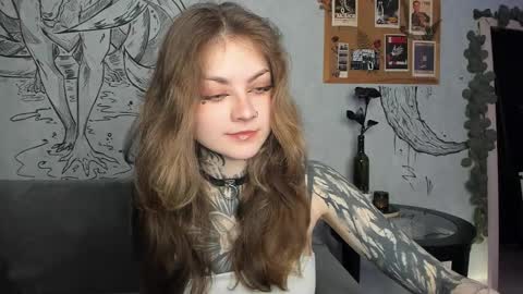 lostallice online show from December 16, 4:07 am