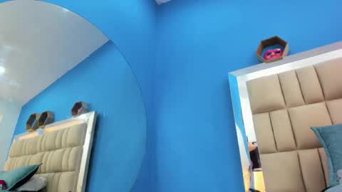 love_melany0 online show from February 16, 12:27 pm