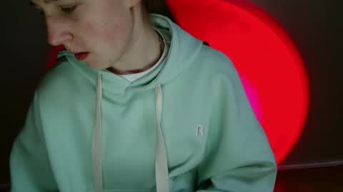 Vivian online show from January 7, 12:08 pm