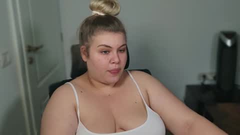 Ally online show from October 4, 5:35 am