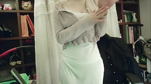 Snapshot of lovely_dana chatting on February 13, 7:42 pm DANA KIM online show from February 13, 7:42 pm