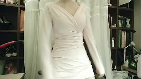 Snapshot of lovely_dana chatting on February 8, 5:08 pm DANA KIM online show from February 8, 5:08 pm