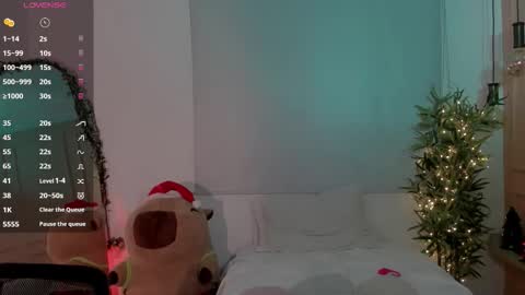 Emma online show from December 18, 1:27 pm