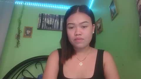lovemae352295 online show from November 23, 7:21 am