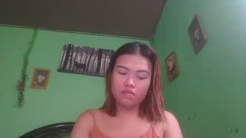 lovemae352295 online show from October 7, 6:40 am