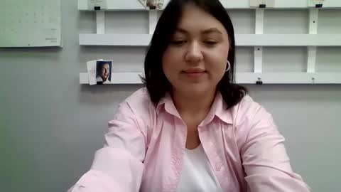 lovenugget_ online show from October 10, 7:24 am