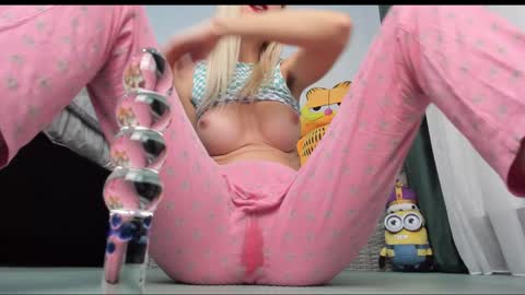 loverossela online show from February 12, 4:14 am