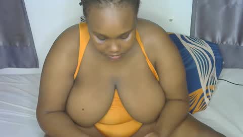 loveytiana online show from February 3, 7:13 am