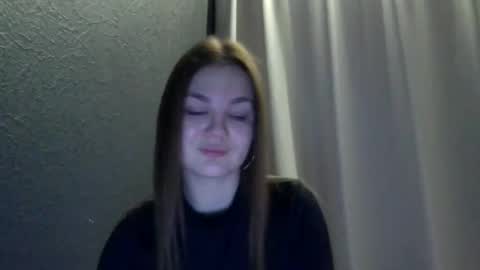 loviesimone online show from November 17, 9:04 pm