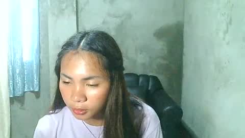 loving_rhean online show from March 11, 4:51 am