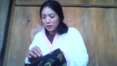 lsmbaby online show from December 3, 2:25 am