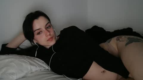 luana online show from November 20, 10:44 pm