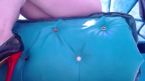 Luci online show from November 28, 9:51 pm