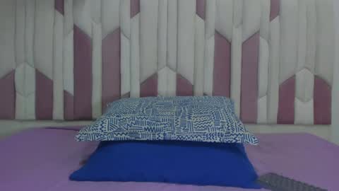 instagram luciana417  online show from January 24, 3:22 am