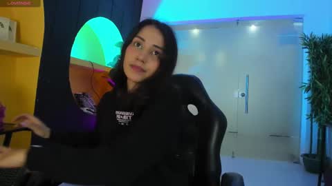    online show from March 11, 3:47 am