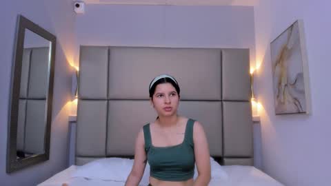 Luci  online show from February 3, 11:42 am