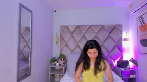 Luci  online show from March 12, 2:12 pm