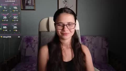 Snapshot of luciasensual chatting on October 23, 3:18 pm Lucia online show from October 23, 3:18 pm