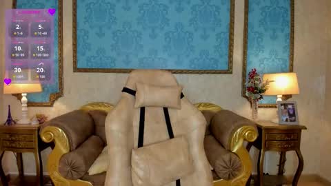 Call Me Lucie ONLINE GTM -5 7001400 online show from November 21, 12:29 pm