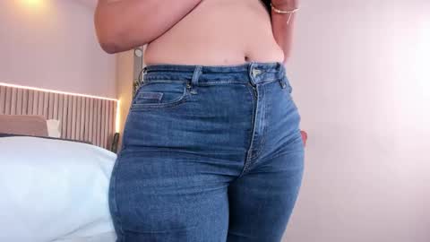 lucie online show from February 18, 5:56 pm