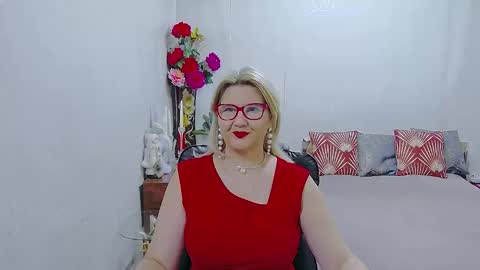 Lucille Fenly online show from January 17, 1:35 am