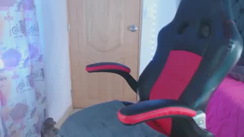 lucy online show from January 14, 4:04 am