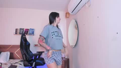 Your Lucy online show from February 7, 5:44 am