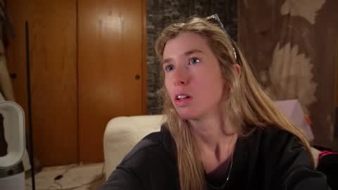 Lucy. online show from December 5, 3:28 am