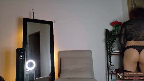 lucy meoww online show from December 2, 1:18 am