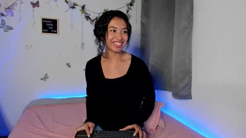 Lucy online show from January 15, 12:41 am