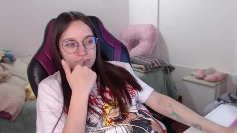 Vicky online show from December 18, 10:13 pm