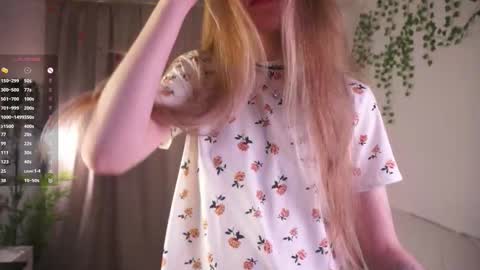 Kate online show from November 30, 9:35 am