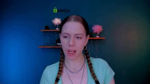 Sweet Lumi online show from February 7, 8:29 am