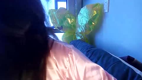 luna  online show from September 11, 2:50 pm